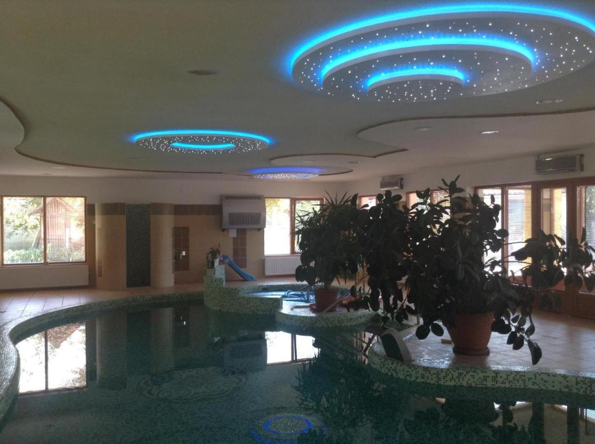 Bornemisza Kuria Wellness Resort Tiszabecs Exterior photo